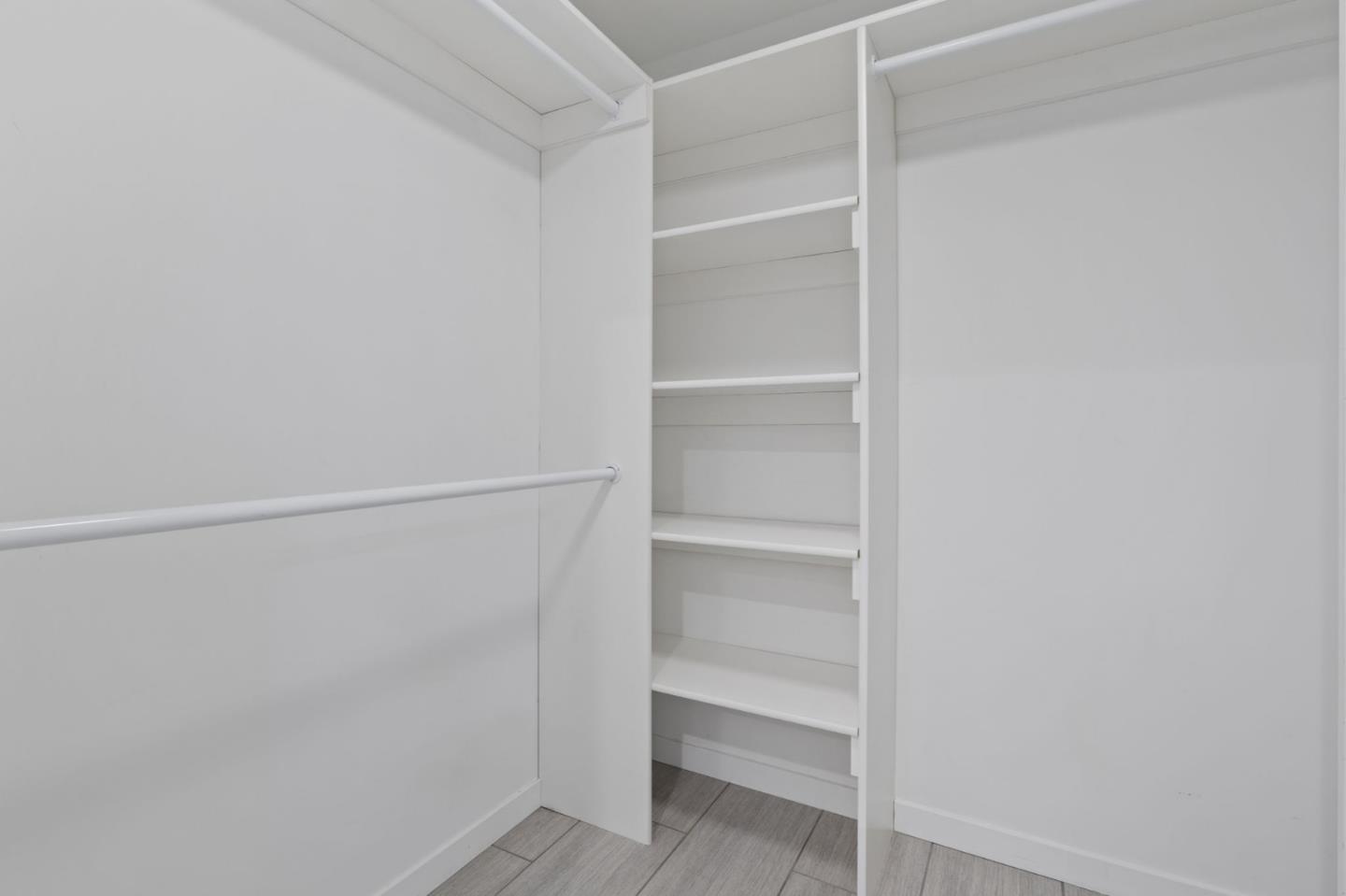 Detail Gallery Image 31 of 43 For 4451 Stoney Way, Carmichael,  CA 95608 - 3 Beds | 2 Baths