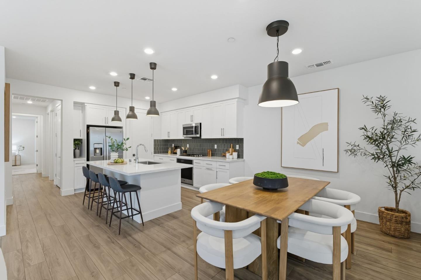 Detail Gallery Image 10 of 42 For 20202 Argento Loop, San Ramon,  CA 94583 - 3 Beds | 2 Baths