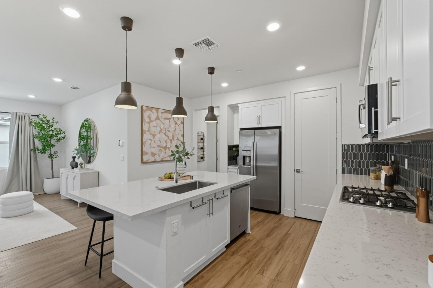 Detail Gallery Image 13 of 42 For 20202 Argento Loop, San Ramon,  CA 94583 - 3 Beds | 2 Baths