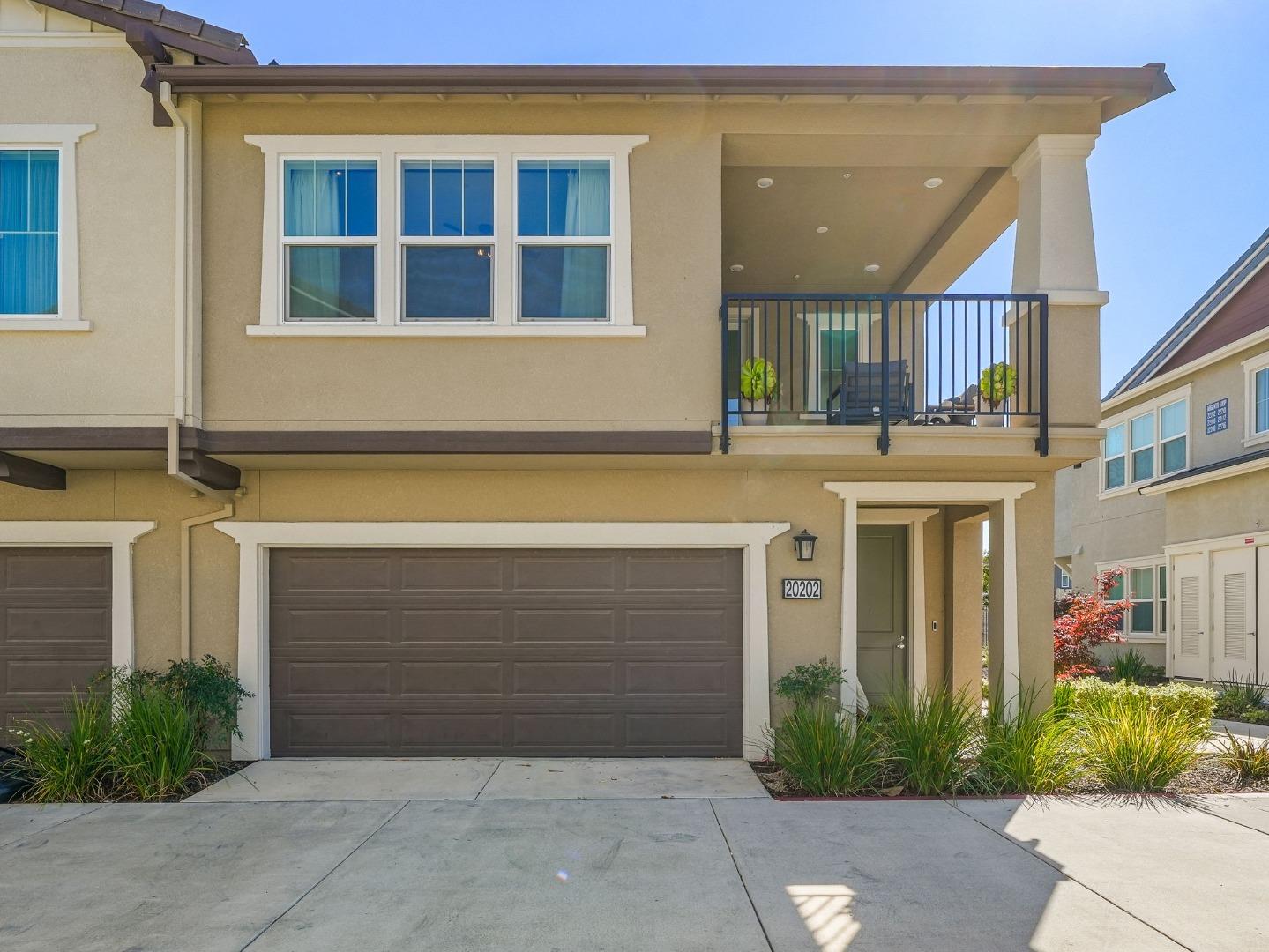 Detail Gallery Image 2 of 42 For 20202 Argento Loop, San Ramon,  CA 94583 - 3 Beds | 2 Baths