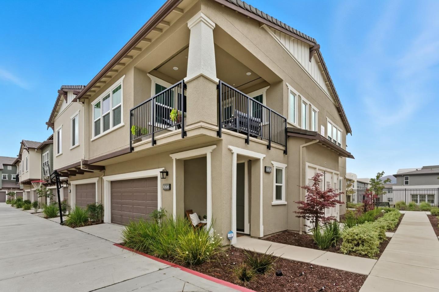 Detail Gallery Image 4 of 42 For 20202 Argento Loop, San Ramon,  CA 94583 - 3 Beds | 2 Baths