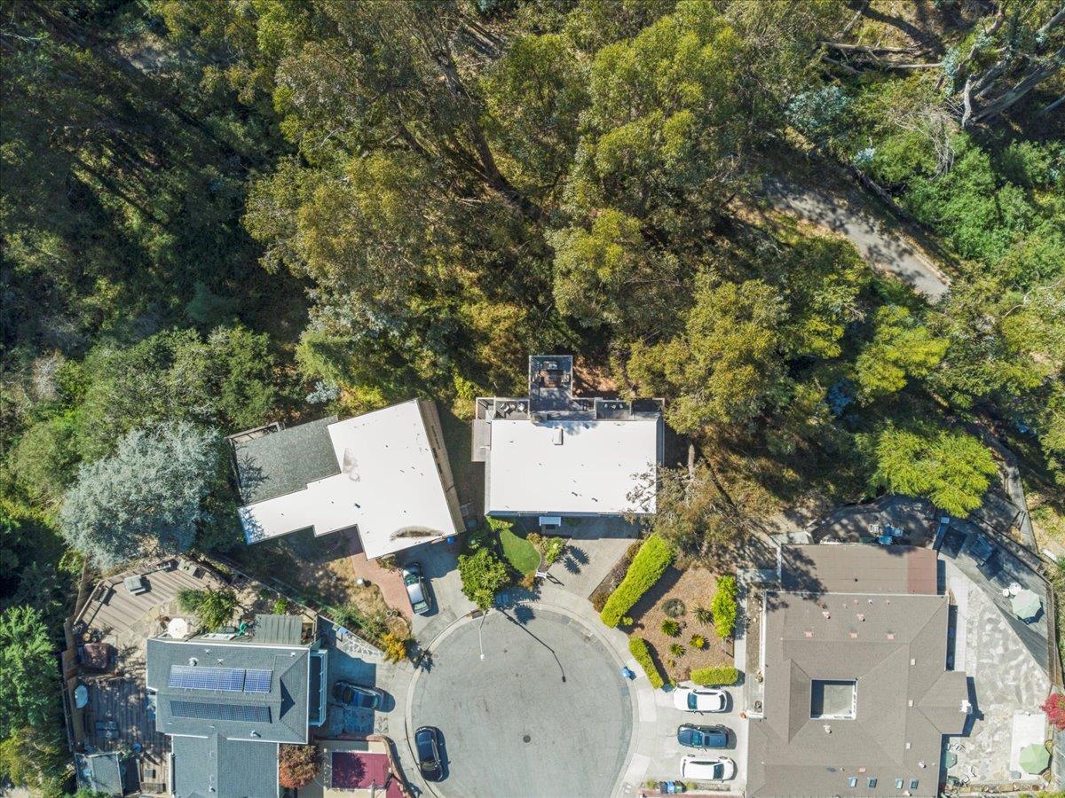 Detail Gallery Image 42 of 48 For 256 Segre Pl, Santa Cruz,  CA 95060 - 3 Beds | 2/1 Baths