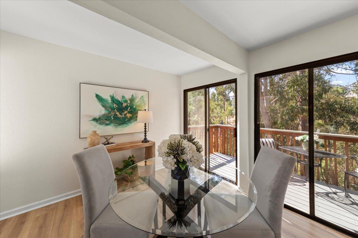 Detail Gallery Image 5 of 48 For 256 Segre Pl, Santa Cruz,  CA 95060 - 3 Beds | 2/1 Baths