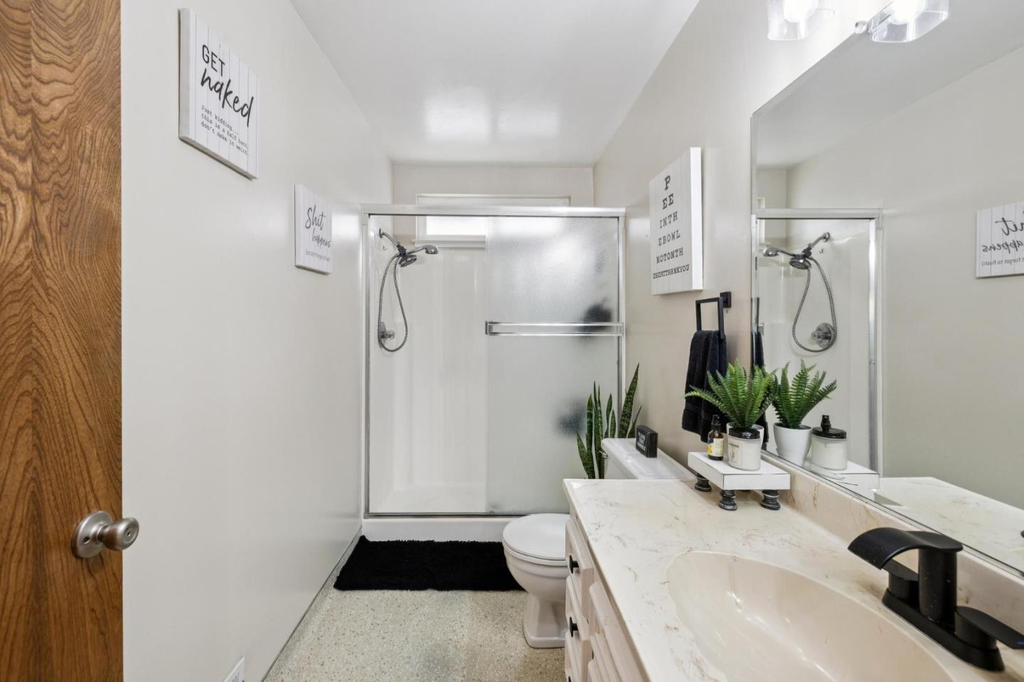 Detail Gallery Image 27 of 37 For 567 Terrace Ave, Half Moon Bay,  CA 94019 - 3 Beds | 2 Baths