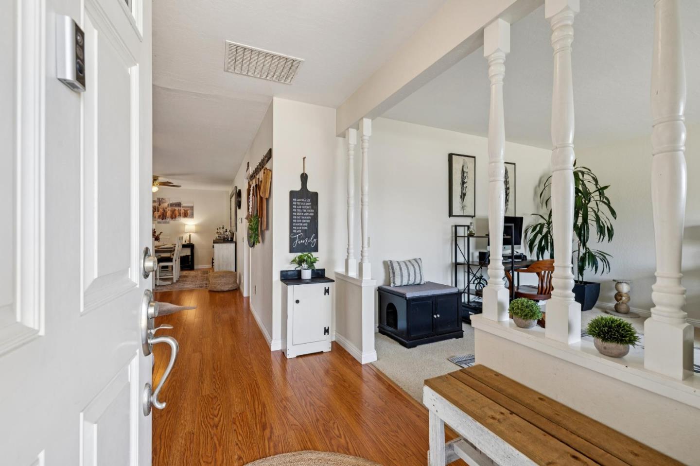 Detail Gallery Image 3 of 37 For 567 Terrace Ave, Half Moon Bay,  CA 94019 - 3 Beds | 2 Baths