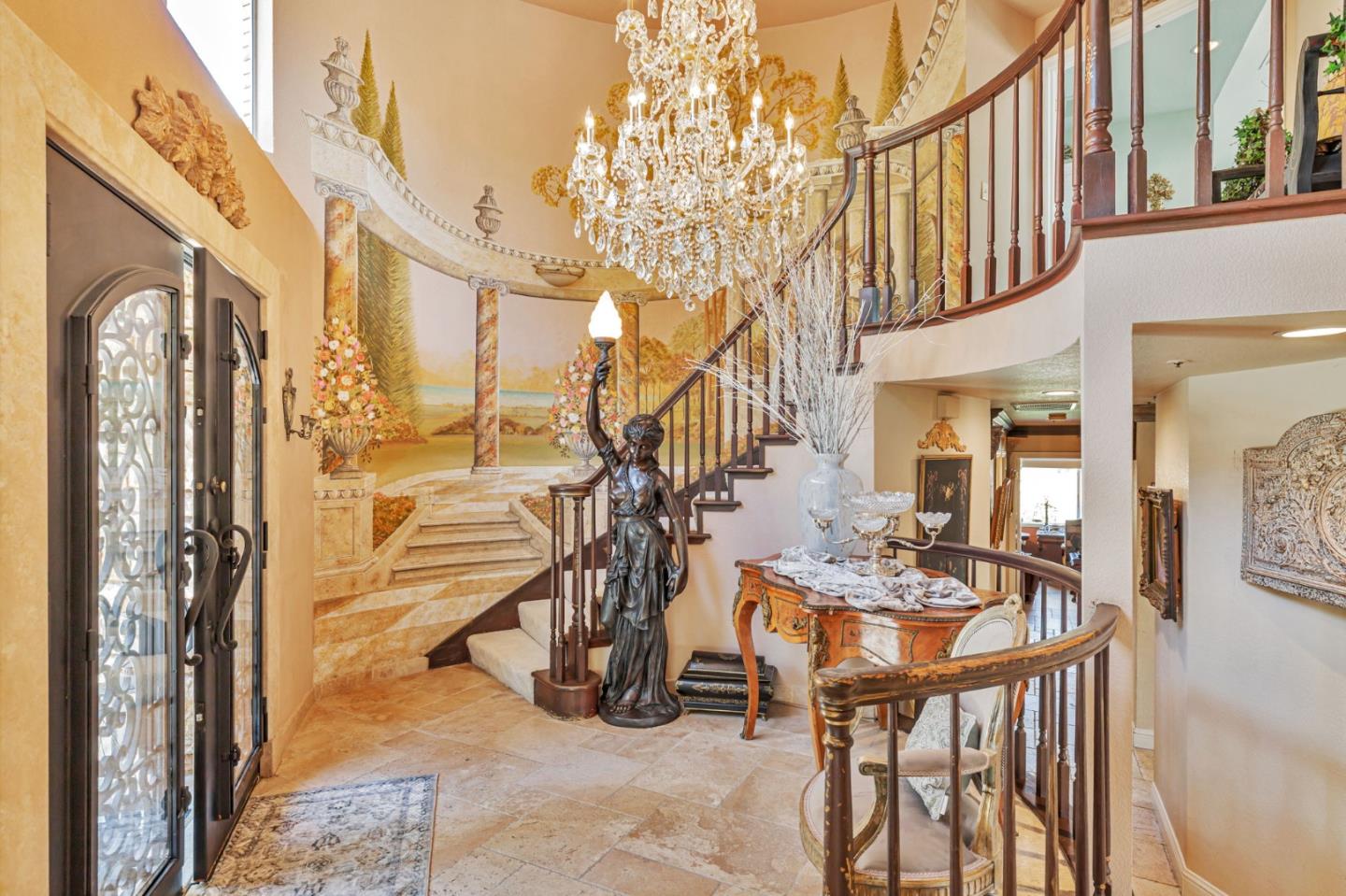 Detail Gallery Image 13 of 19 For 17864 Holiday Dr, Morgan Hill,  CA 95037 - 4 Beds | 3/1 Baths