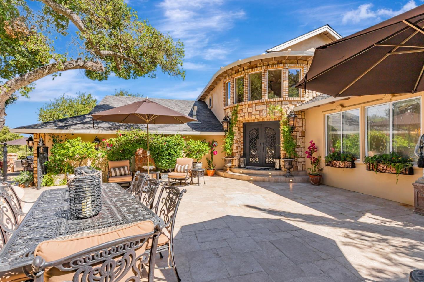 Detail Gallery Image 9 of 19 For 17864 Holiday Dr, Morgan Hill,  CA 95037 - 4 Beds | 3/1 Baths