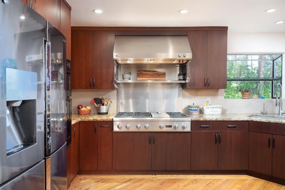 Detail Gallery Image 10 of 52 For 350 Aurora Rd, Soquel,  CA 95073 - 4 Beds | 4 Baths