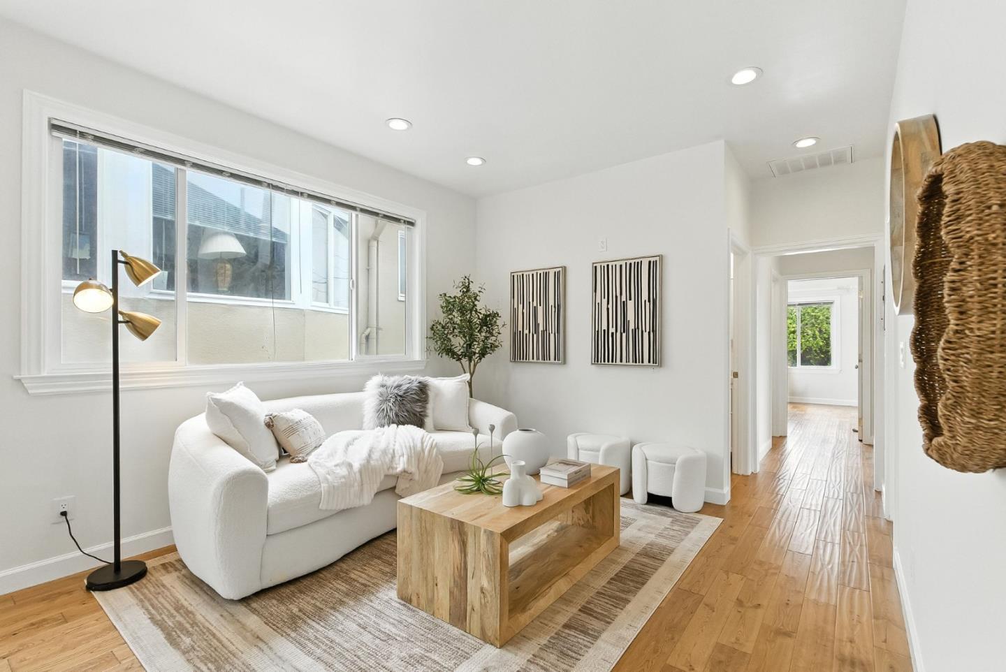 Detail Gallery Image 16 of 80 For 52-54 Eastwood Dr, San Francisco,  CA 94112 - – Beds | – Baths