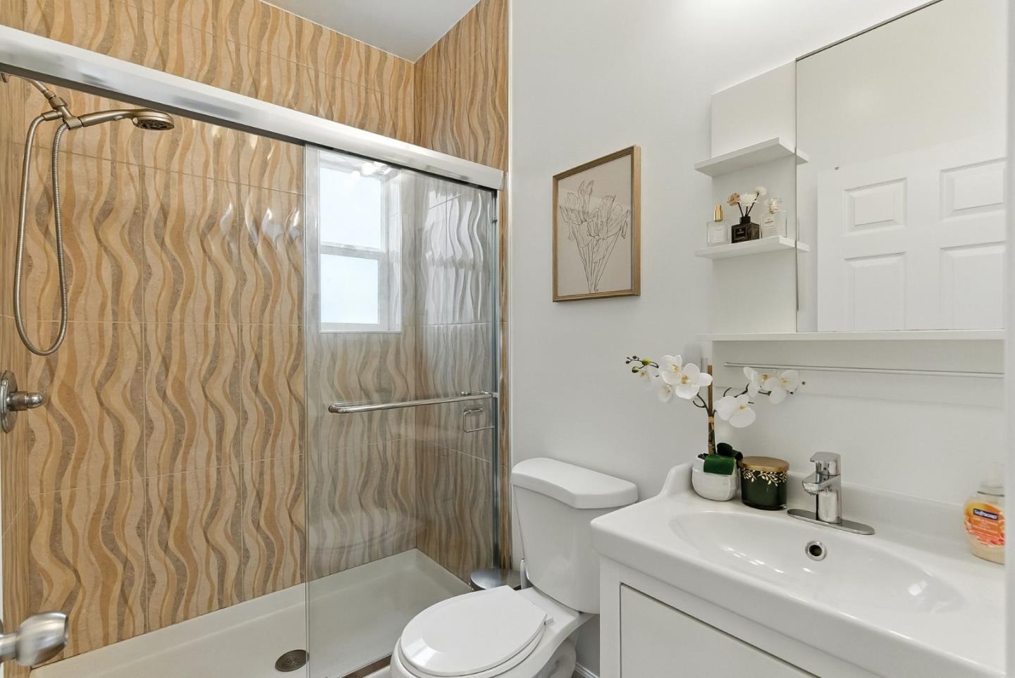 Detail Gallery Image 21 of 80 For 52-54 Eastwood Dr, San Francisco,  CA 94112 - – Beds | – Baths