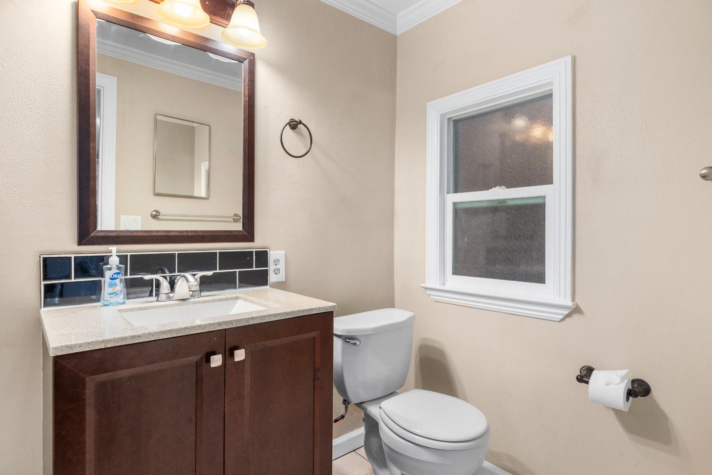 Detail Gallery Image 11 of 34 For 10229 Redwood Dr, Felton,  CA 95018 - 3 Beds | 2 Baths