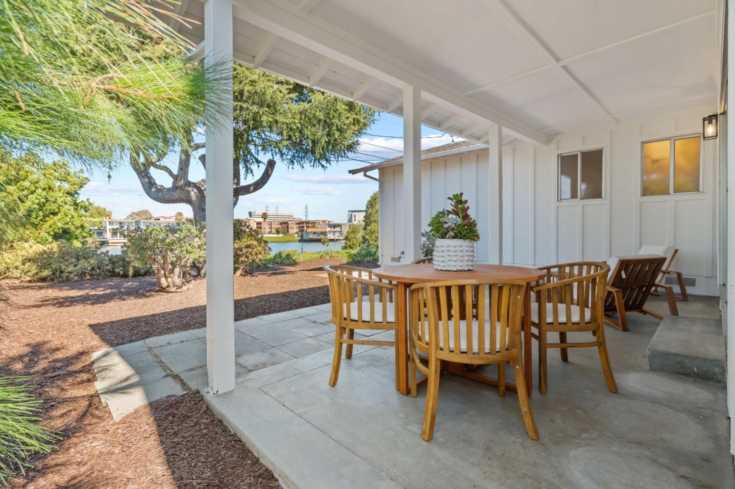 Detail Gallery Image 18 of 26 For 1761 Lake St, San Mateo,  CA 94403 - 3 Beds | 2 Baths