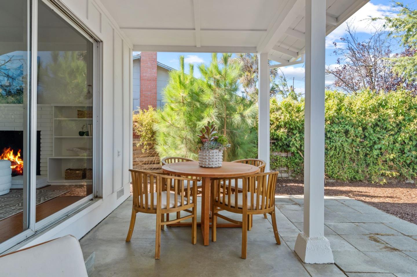 Detail Gallery Image 23 of 26 For 1761 Lake St, San Mateo,  CA 94403 - 3 Beds | 2 Baths