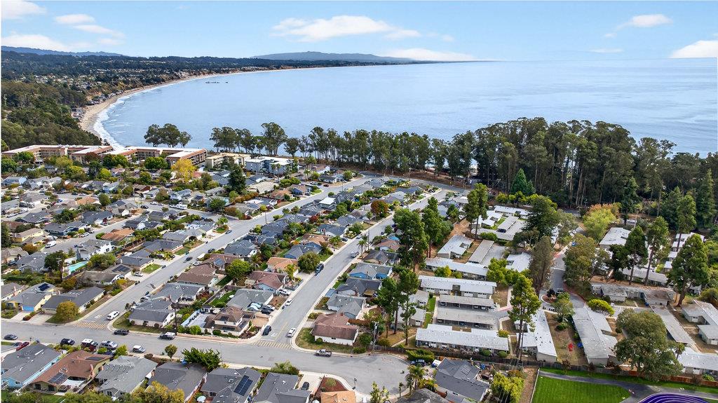 Detail Gallery Image 44 of 47 For 145 Wesley St, Capitola,  CA 95010 - 3 Beds | 2 Baths