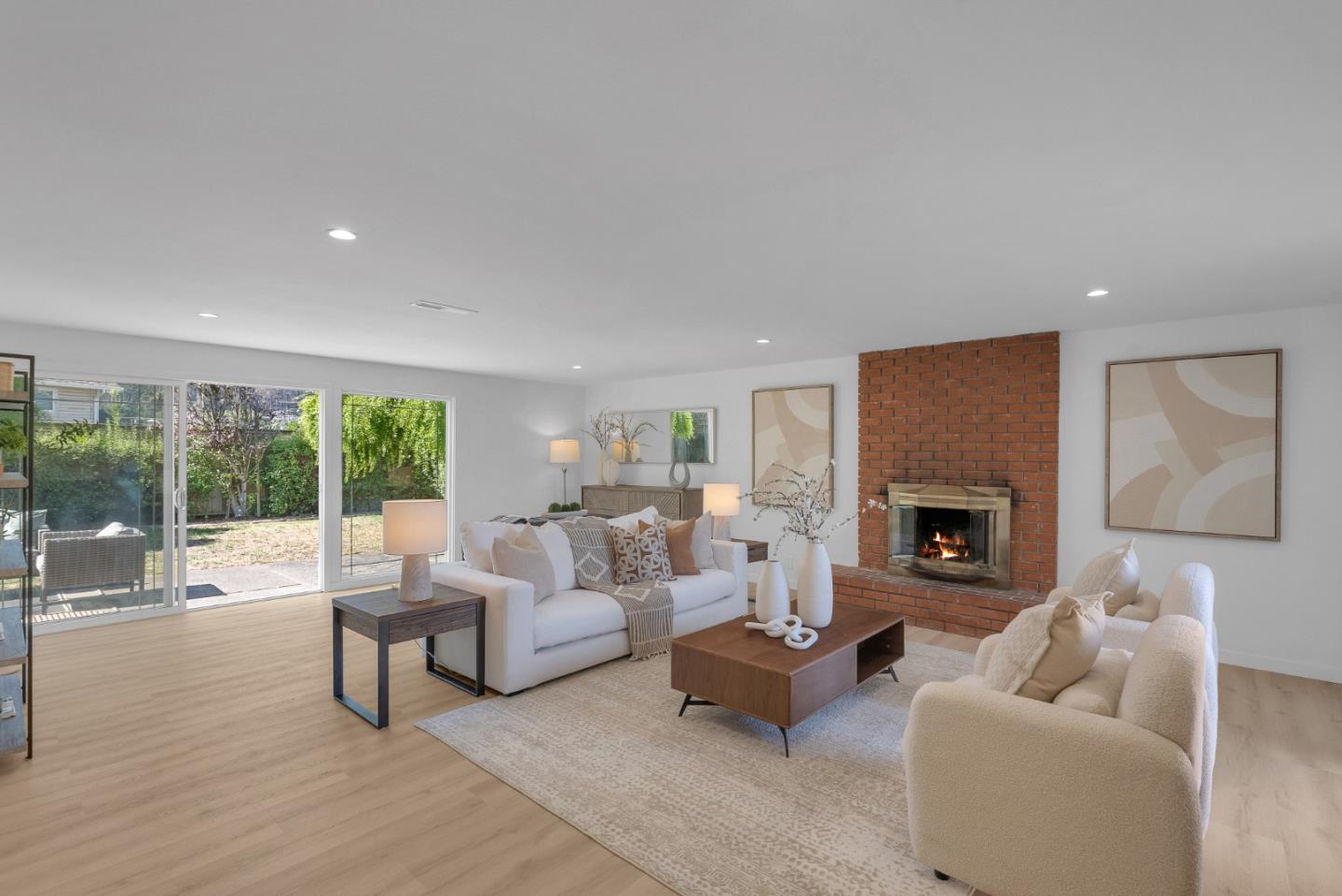 Detail Gallery Image 6 of 41 For 2410 Tipperary Ave, South San Francisco,  CA 94080 - 5 Beds | 3 Baths