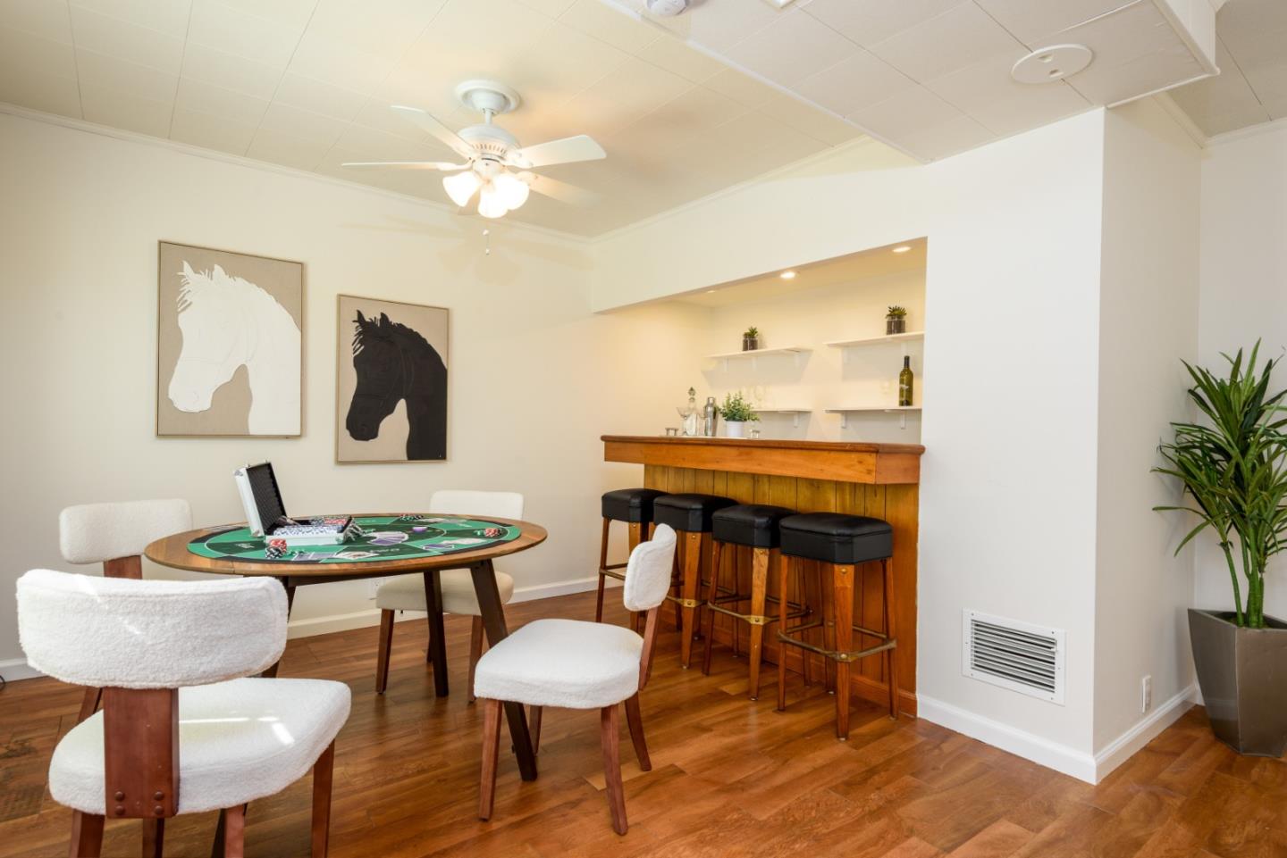 Detail Gallery Image 20 of 25 For 4 Royce Way, Daly City,  CA 94014 - 3 Beds | 2 Baths