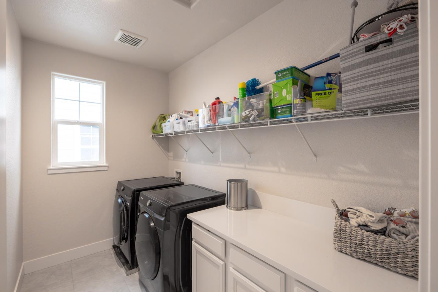 Detail Gallery Image 25 of 31 For 21610 Ord Ave, Marina,  CA 93933 - 3 Beds | 3 Baths