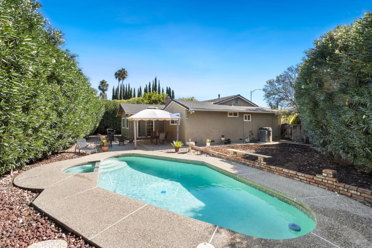 Detail Gallery Image 26 of 31 For 5883 Manichetti Ct, San Jose,  CA 95123 - 3 Beds | 2 Baths