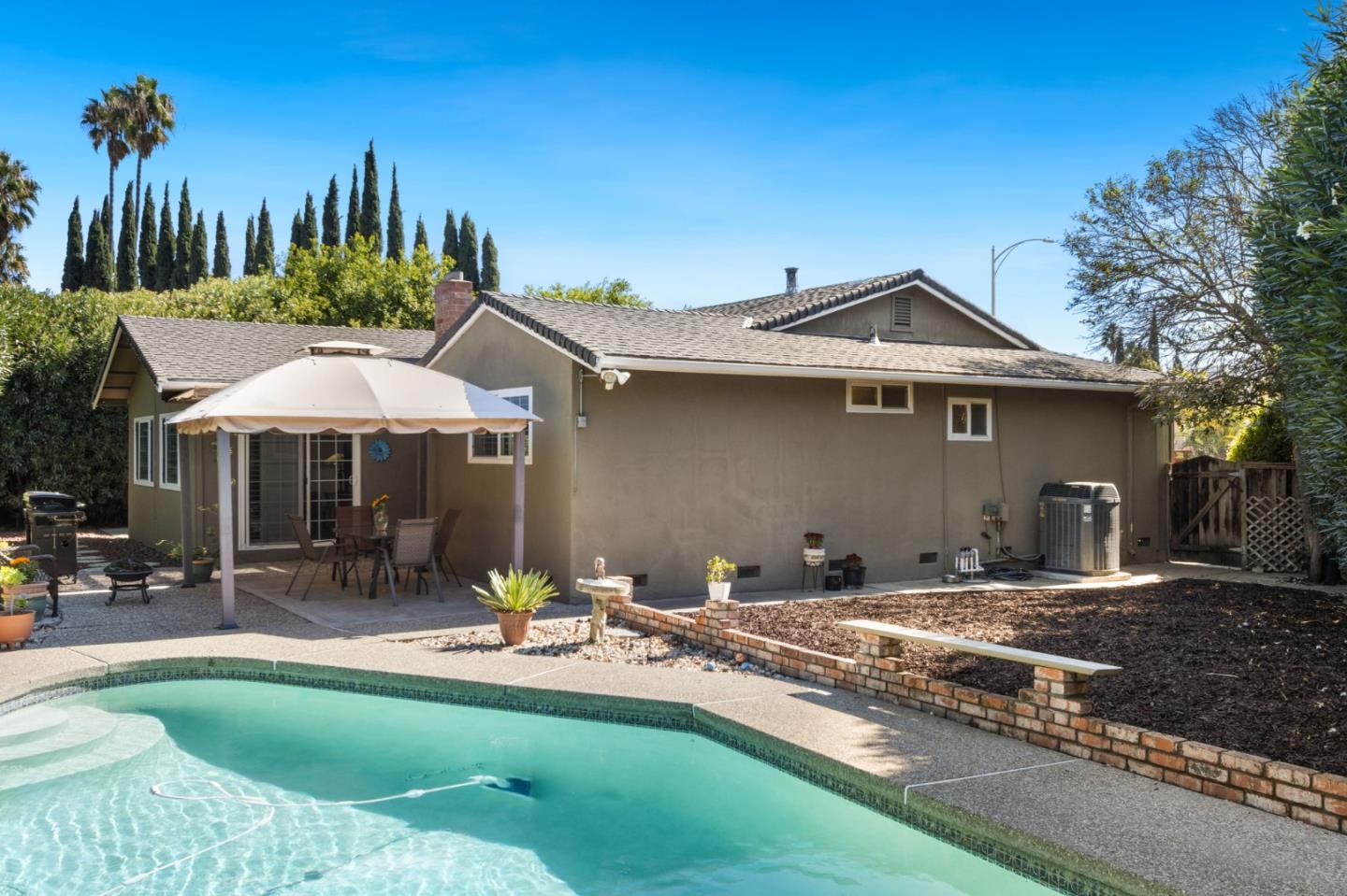 Detail Gallery Image 27 of 31 For 5883 Manichetti Ct, San Jose,  CA 95123 - 3 Beds | 2 Baths