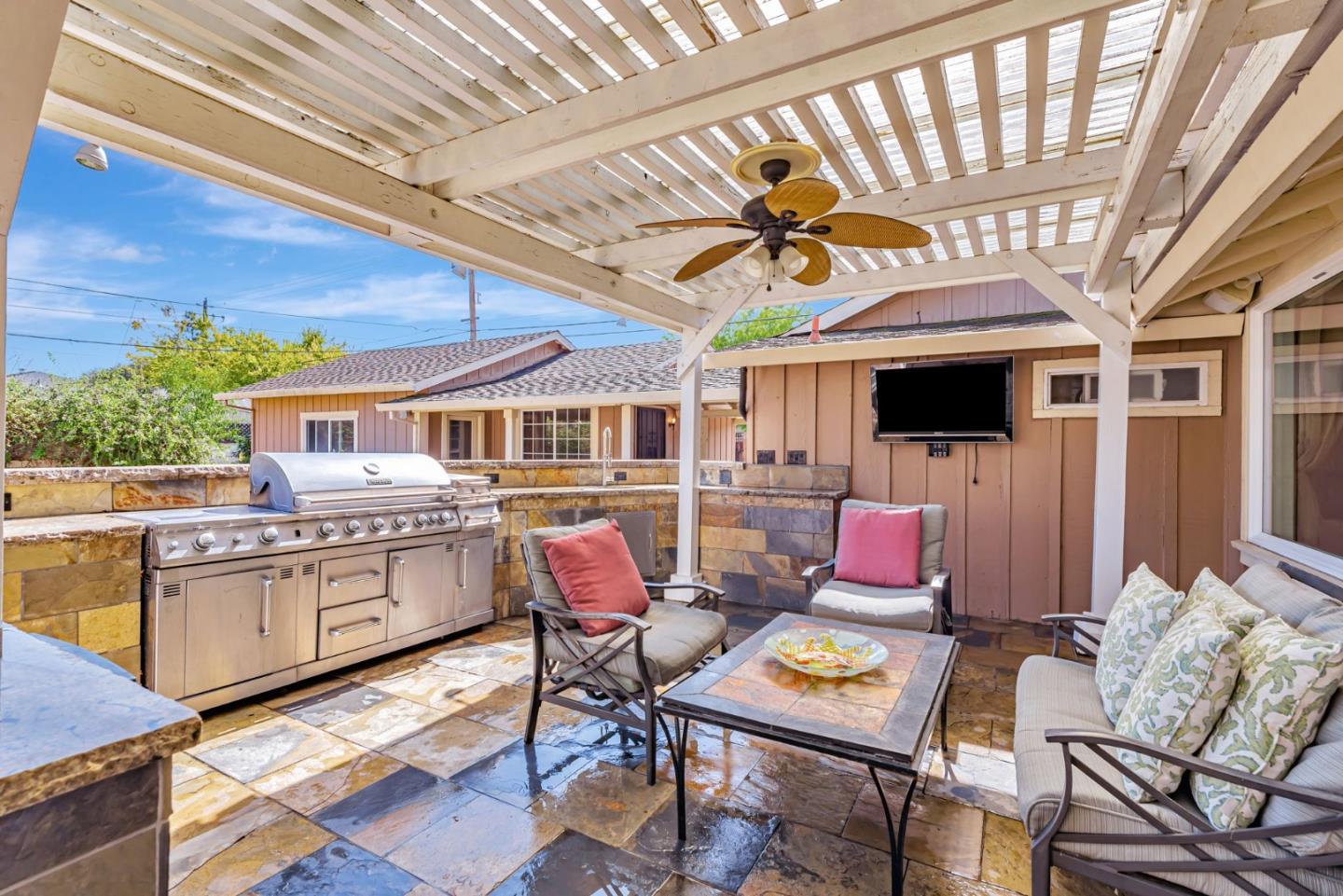 Detail Gallery Image 35 of 38 For 2598 Cottle Ave, San Jose,  CA 95125 - 3 Beds | 2/1 Baths