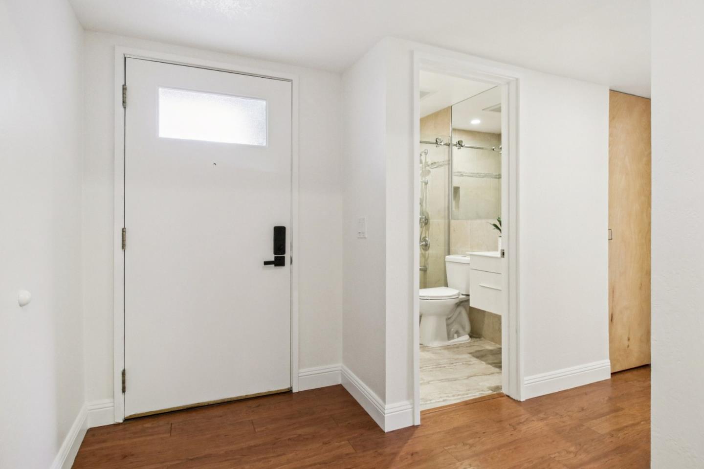 Detail Gallery Image 19 of 39 For 289 Barbara Ln, Daly City,  CA 94015 - 3 Beds | 2/1 Baths