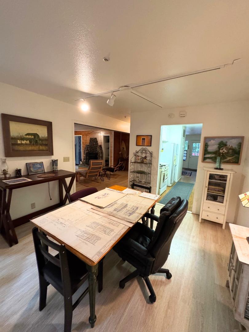 Detail Gallery Image 11 of 21 For 700 Laurel View Rd, Los Gatos,  CA 95033 - 1 Beds | 1 Baths