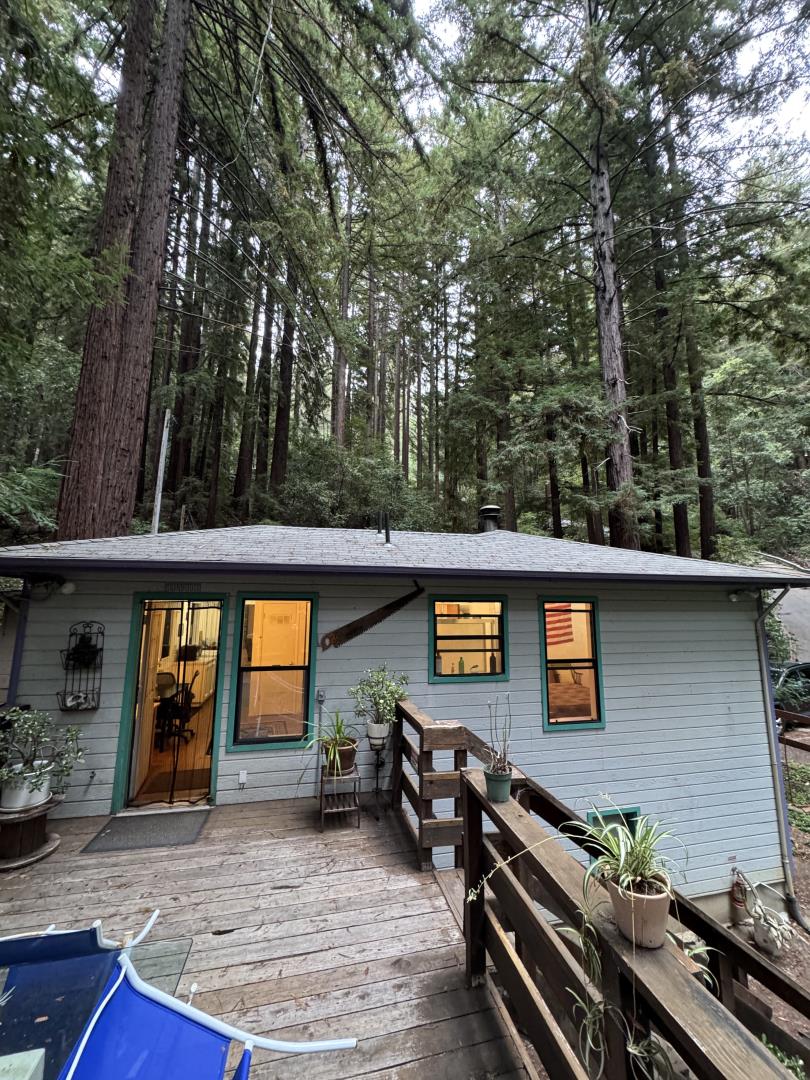 Detail Gallery Image 3 of 21 For 700 Laurel View Rd, Los Gatos,  CA 95033 - 1 Beds | 1 Baths