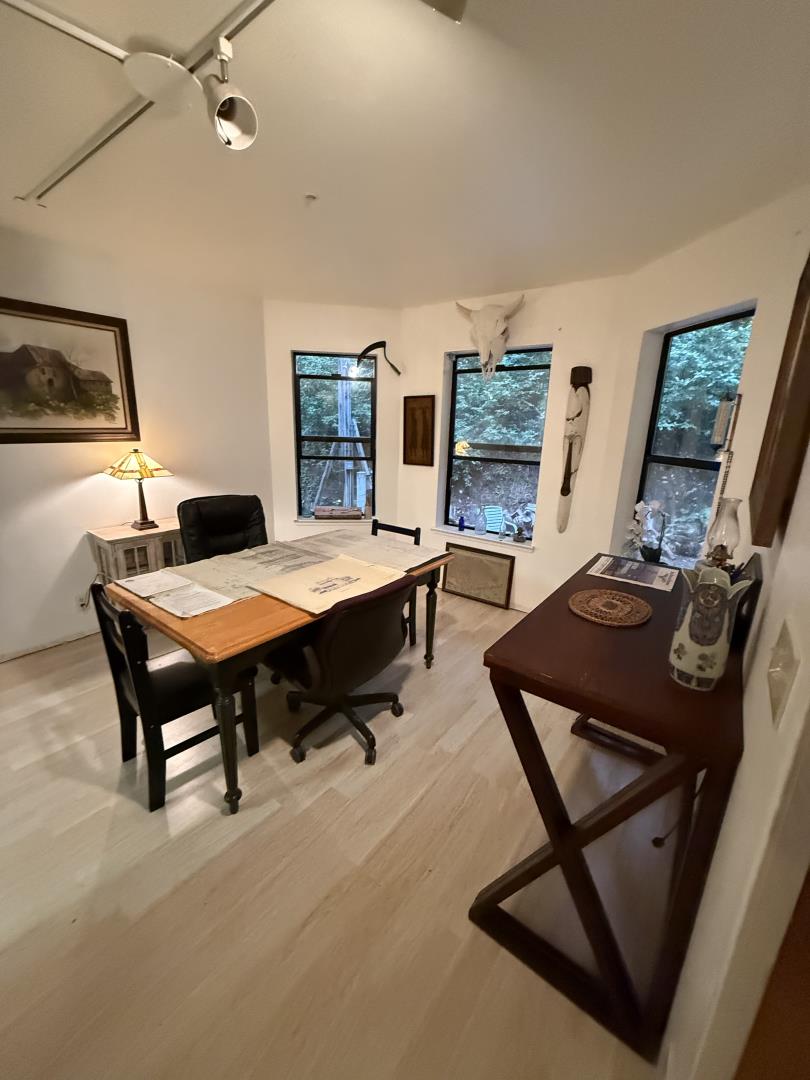 Detail Gallery Image 9 of 21 For 700 Laurel View Rd, Los Gatos,  CA 95033 - 1 Beds | 1 Baths