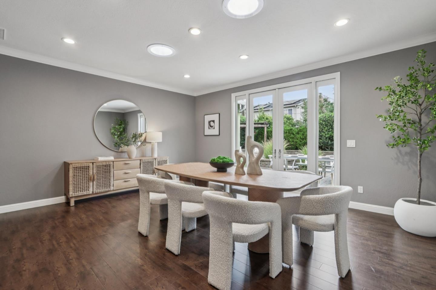 Detail Gallery Image 19 of 56 For 5780 Herma St, San Jose,  CA 95123 - 4 Beds | 2 Baths