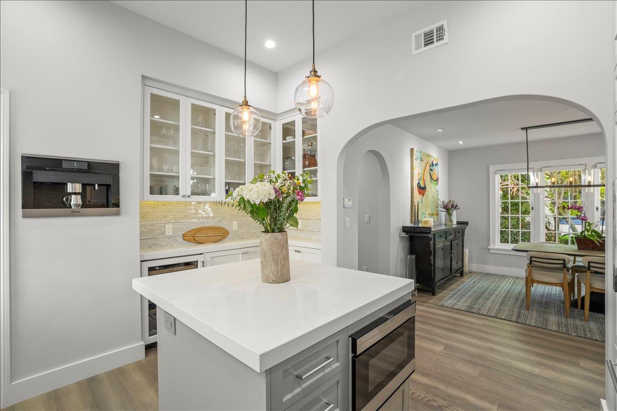 Detail Gallery Image 11 of 48 For 16760 Magneson Loop, Los Gatos,  CA 95032 - 3 Beds | 3 Baths