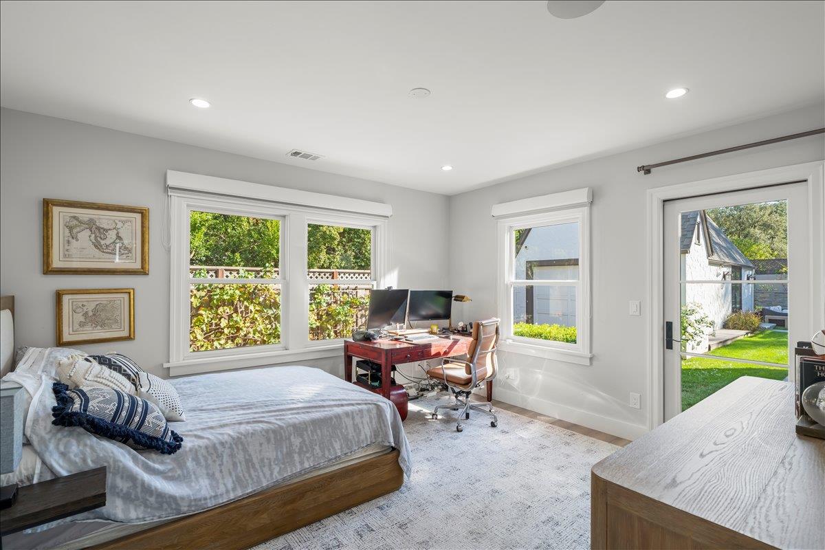 Detail Gallery Image 16 of 48 For 16760 Magneson Loop, Los Gatos,  CA 95032 - 3 Beds | 3 Baths