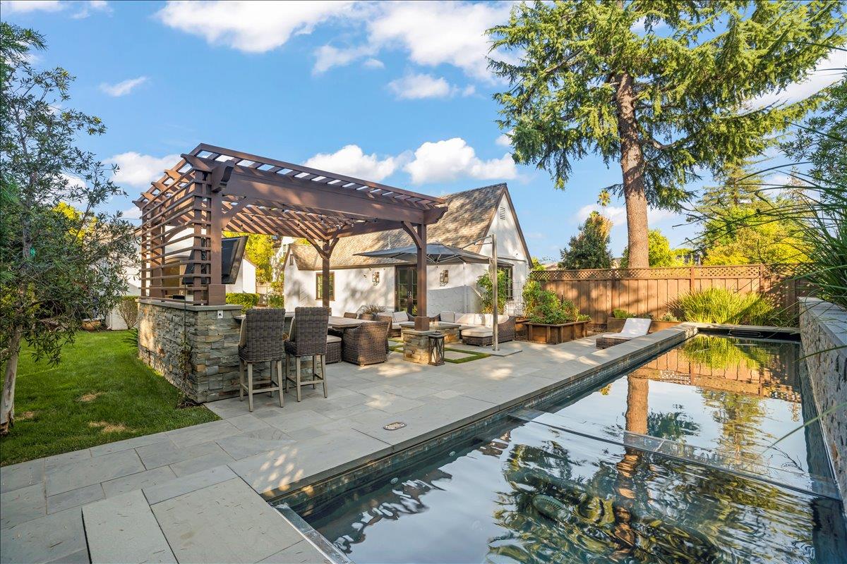 Detail Gallery Image 37 of 48 For 16760 Magneson Loop, Los Gatos,  CA 95032 - 3 Beds | 3 Baths