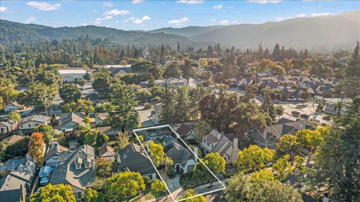 Detail Gallery Image 43 of 48 For 16760 Magneson Loop, Los Gatos,  CA 95032 - 3 Beds | 3 Baths