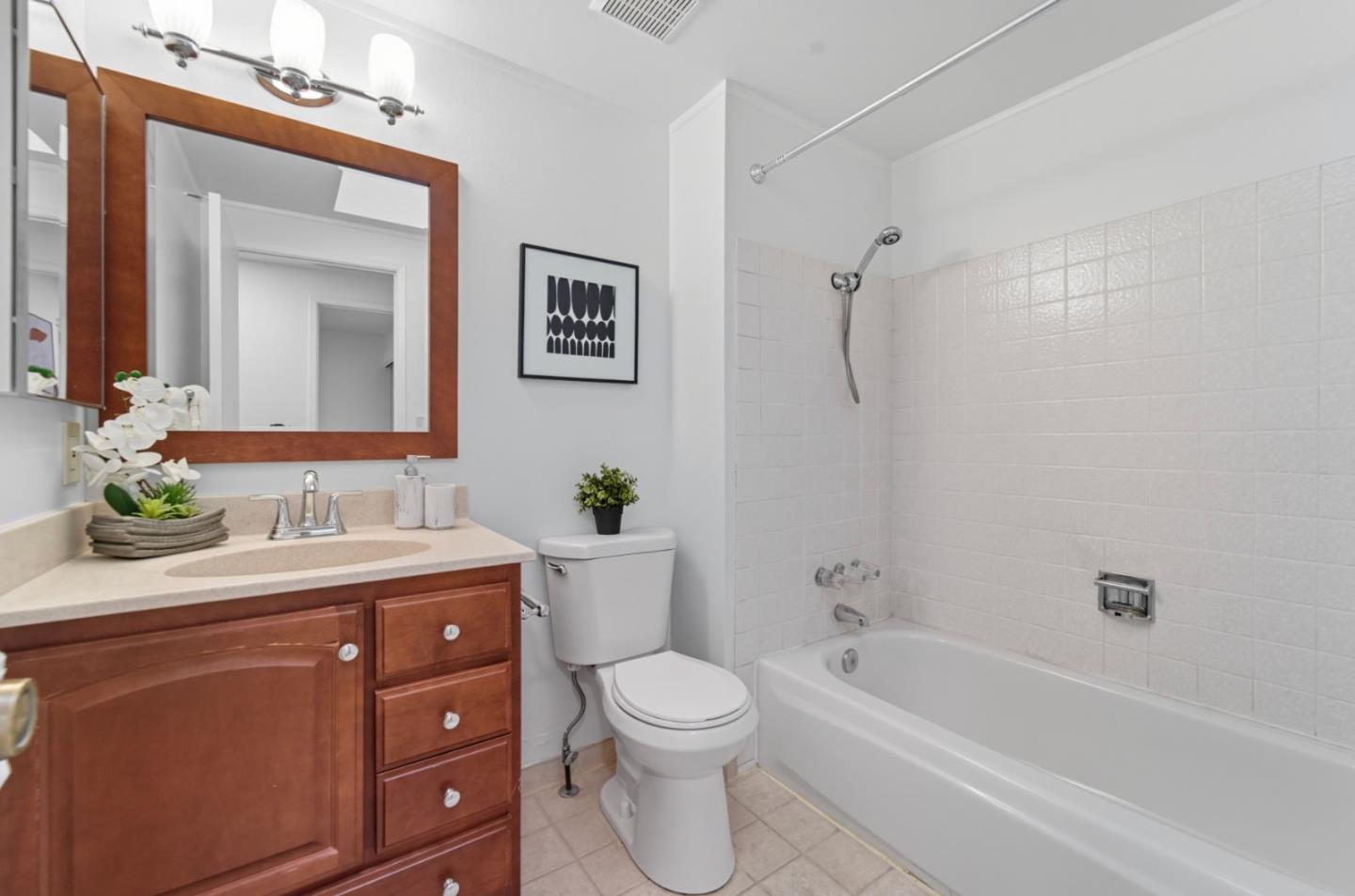 Detail Gallery Image 17 of 27 For 6445 Gondola Way, San Jose,  CA 95120 - 4 Beds | 2 Baths