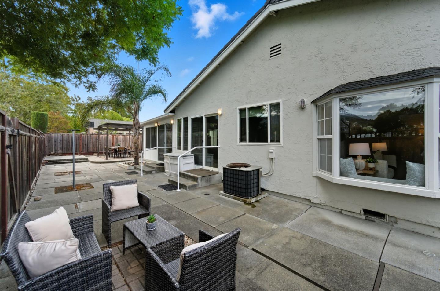 Detail Gallery Image 25 of 27 For 6445 Gondola Way, San Jose,  CA 95120 - 4 Beds | 2 Baths