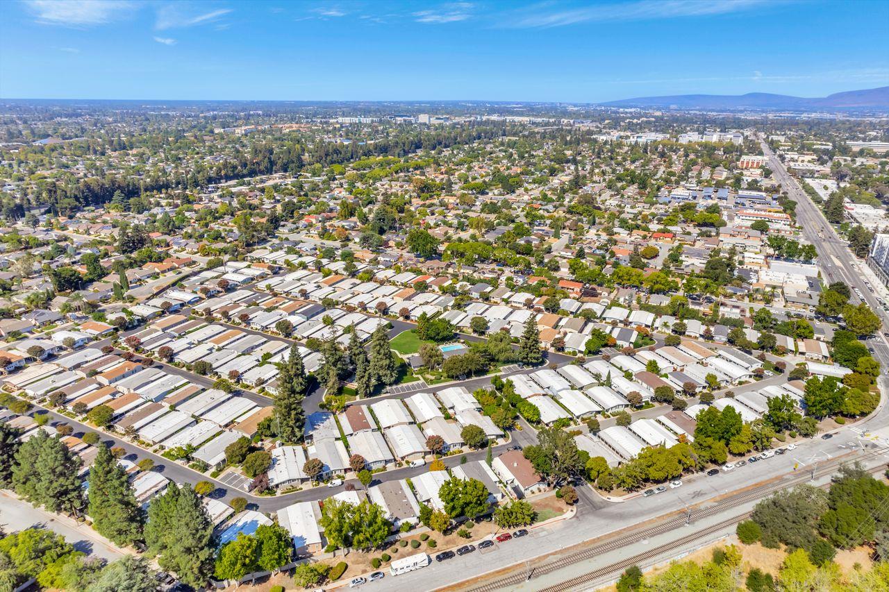 Detail Gallery Image 44 of 53 For 177 Quail Hallow Dr #177,  San Jose,  CA 95128 - 2 Beds | 2 Baths