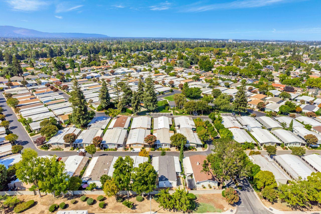 Detail Gallery Image 51 of 53 For 177 Quail Hallow Dr #177,  San Jose,  CA 95128 - 2 Beds | 2 Baths