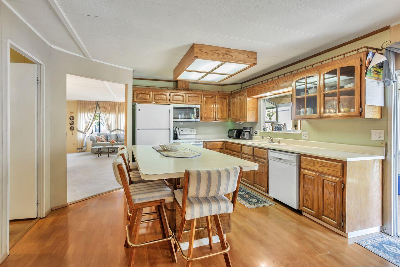 Detail Gallery Image 9 of 53 For 177 Quail Hallow Dr #177,  San Jose,  CA 95128 - 2 Beds | 2 Baths