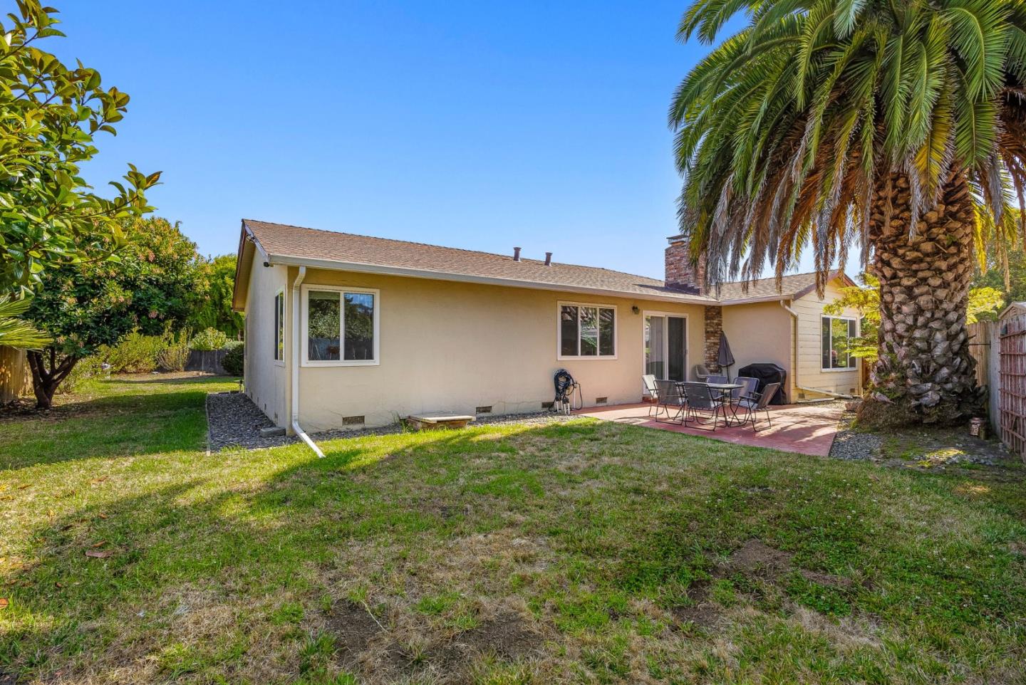 Detail Gallery Image 22 of 35 For 26372 Riverside Pl, Carmel,  CA 93923 - 3 Beds | 2 Baths