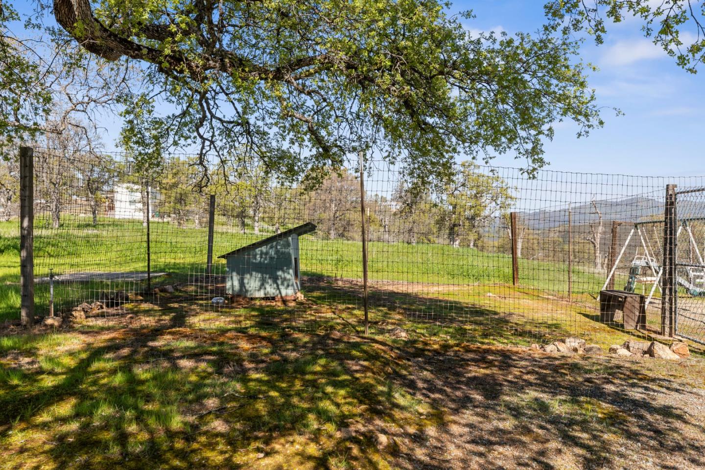 Detail Gallery Image 11 of 71 For 5699 Arbolada Dr, La Grange_TUM,  CA 95329 - 5 Beds | 4/1 Baths