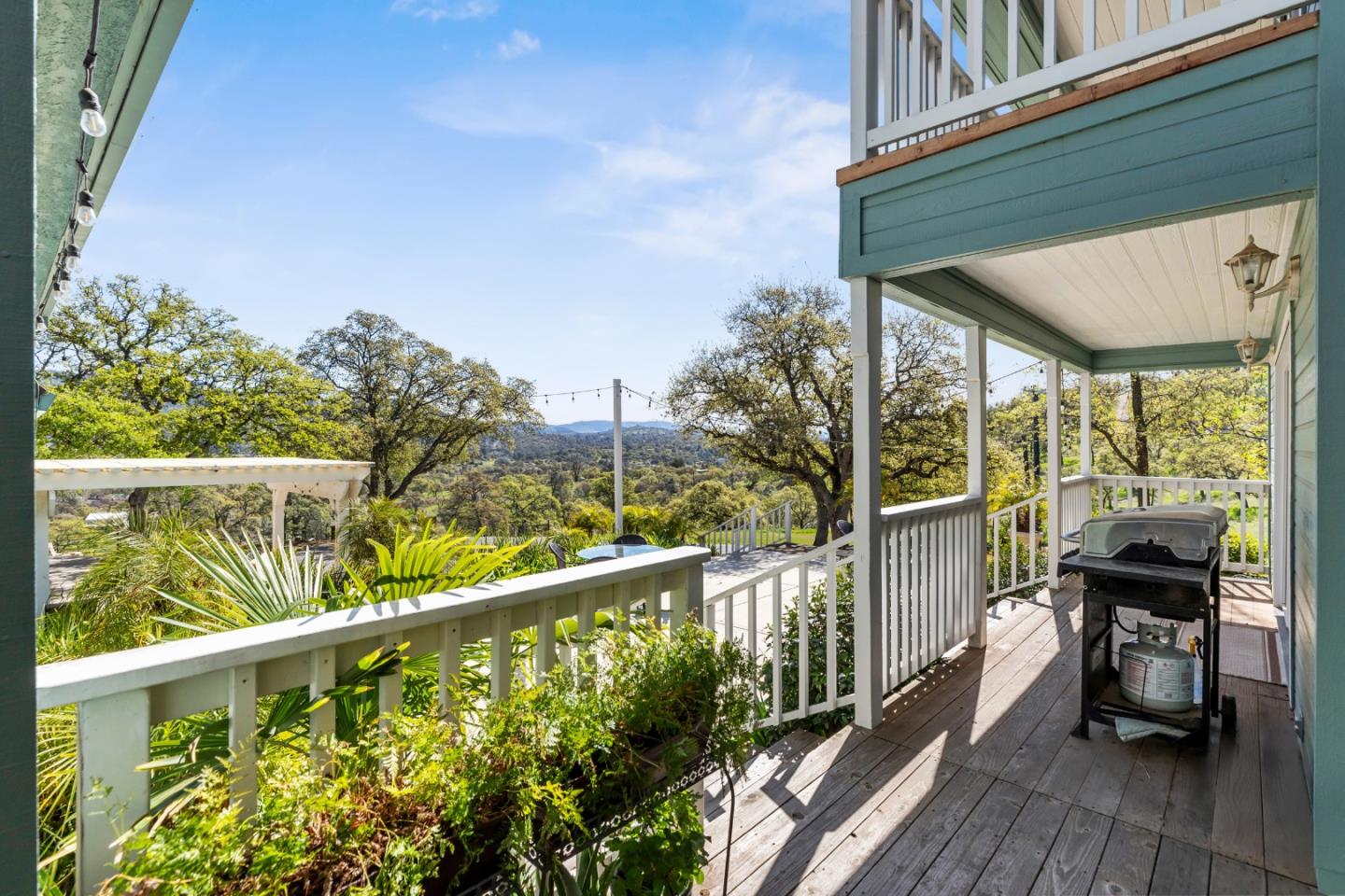 Detail Gallery Image 16 of 71 For 5699 Arbolada Dr, La Grange_TUM,  CA 95329 - 5 Beds | 4/1 Baths