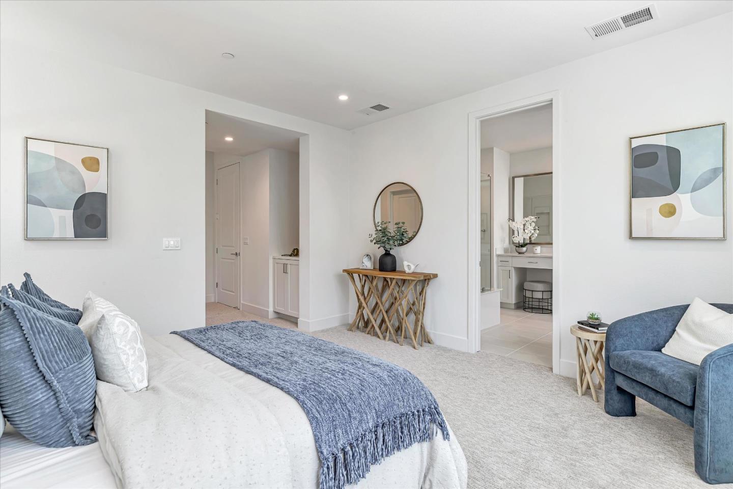 Detail Gallery Image 16 of 28 For 326 Isabelline Ct, San Ramon,  CA 94583 - 4 Beds | 4/1 Baths
