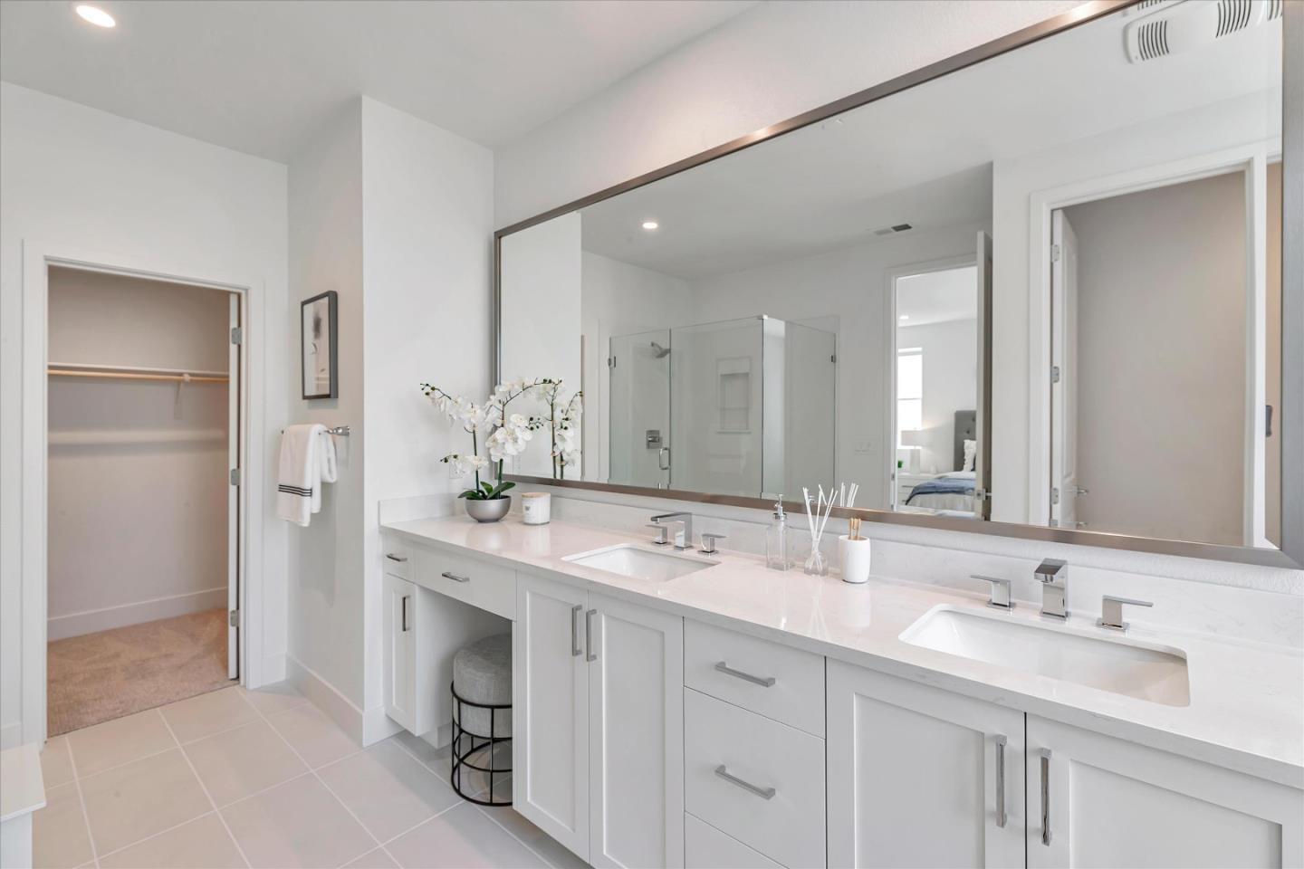 Detail Gallery Image 19 of 28 For 326 Isabelline Ct, San Ramon,  CA 94583 - 4 Beds | 4/1 Baths