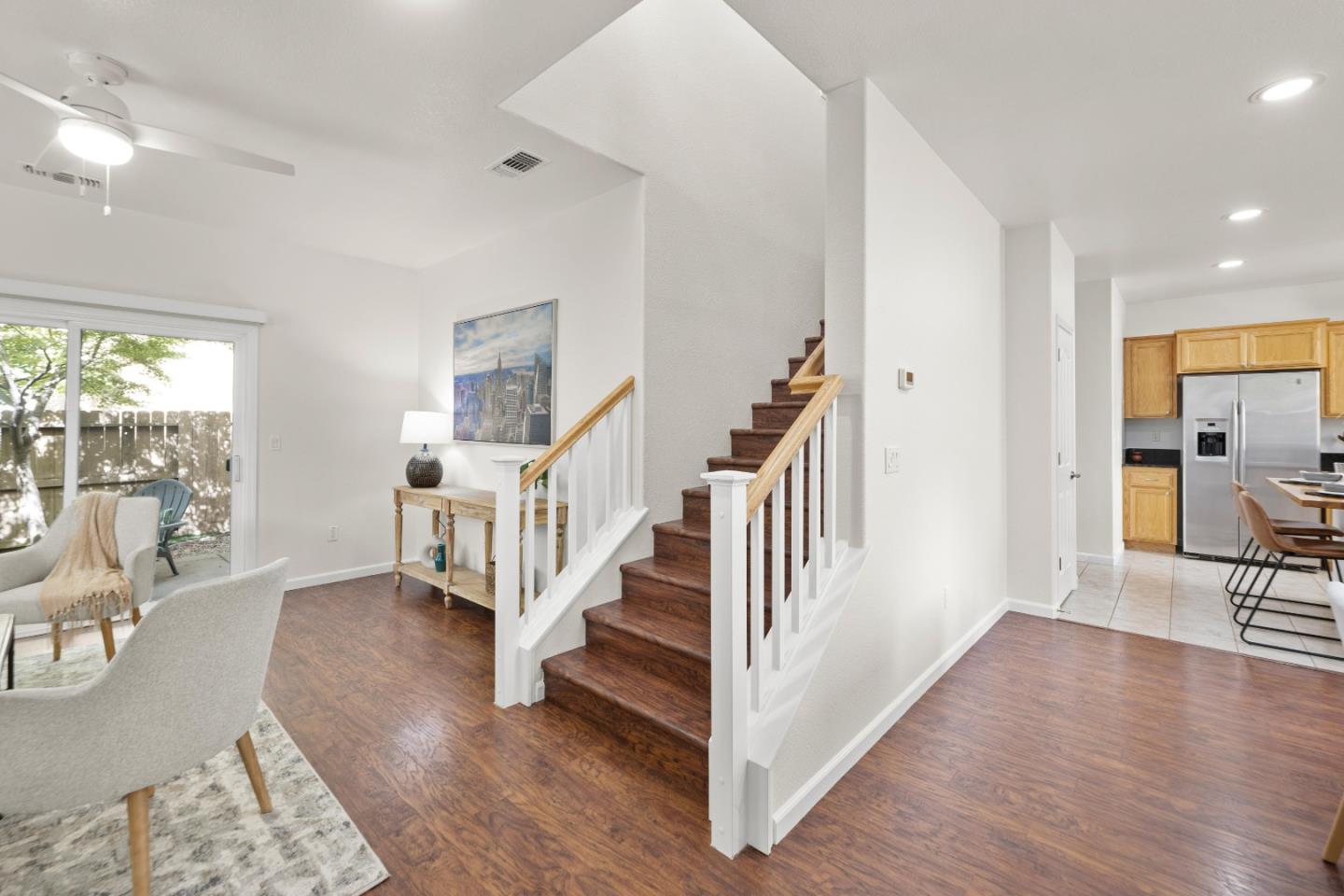 Detail Gallery Image 13 of 46 For 3604 Sardinia Island Way, Sacramento,  CA 95834 - 3 Beds | 2/1 Baths