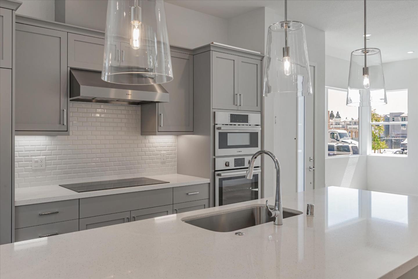 Detail Gallery Image 3 of 19 For 322 Isabelline Ct, San Ramon,  CA 94583 - 4 Beds | 4/1 Baths