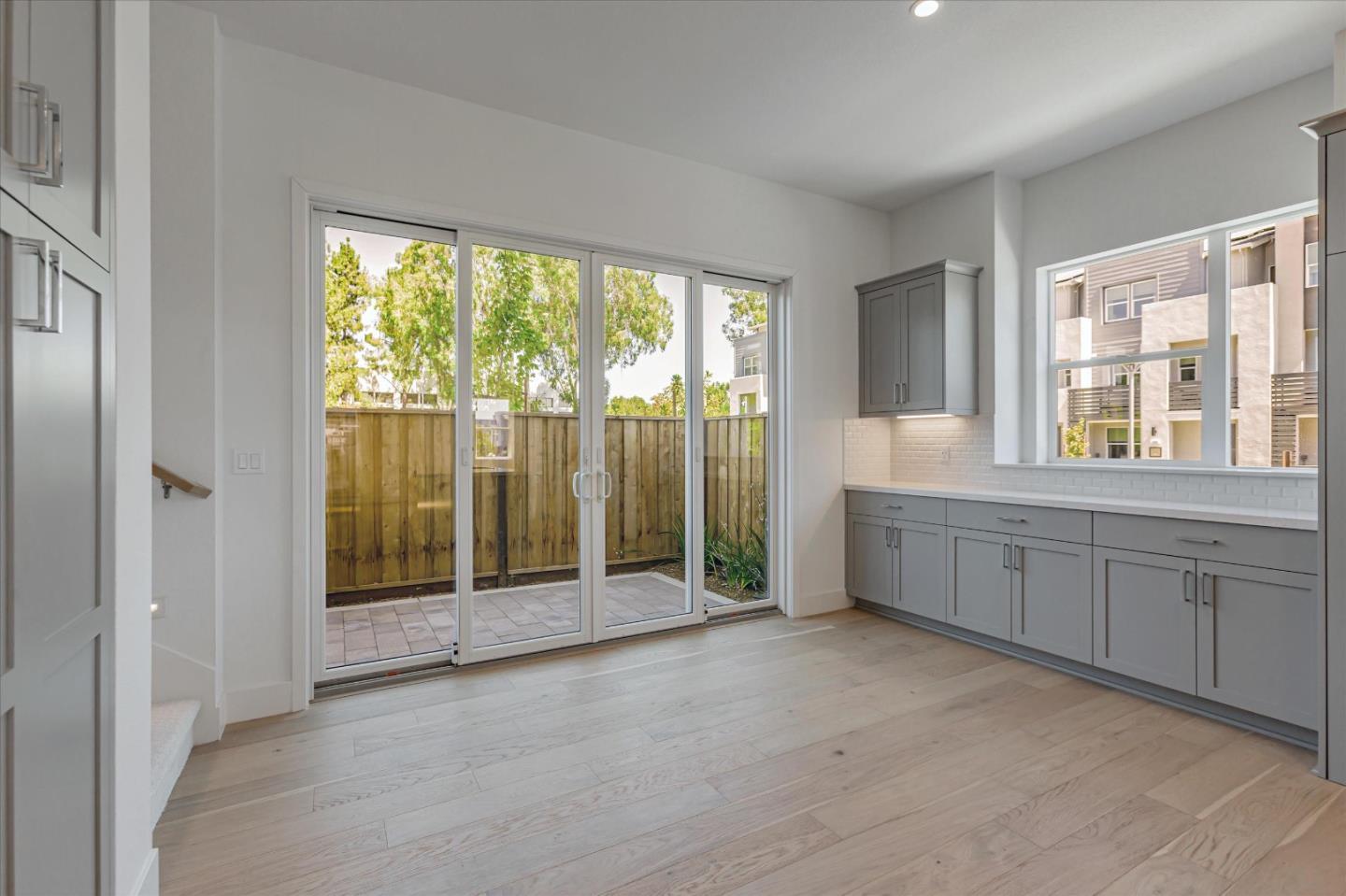 Detail Gallery Image 7 of 19 For 322 Isabelline Ct, San Ramon,  CA 94583 - 4 Beds | 4/1 Baths