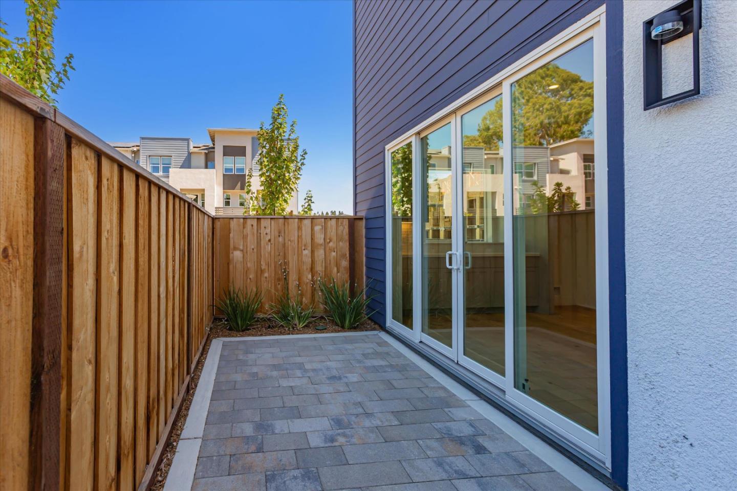 Detail Gallery Image 8 of 19 For 322 Isabelline Ct, San Ramon,  CA 94583 - 4 Beds | 4/1 Baths