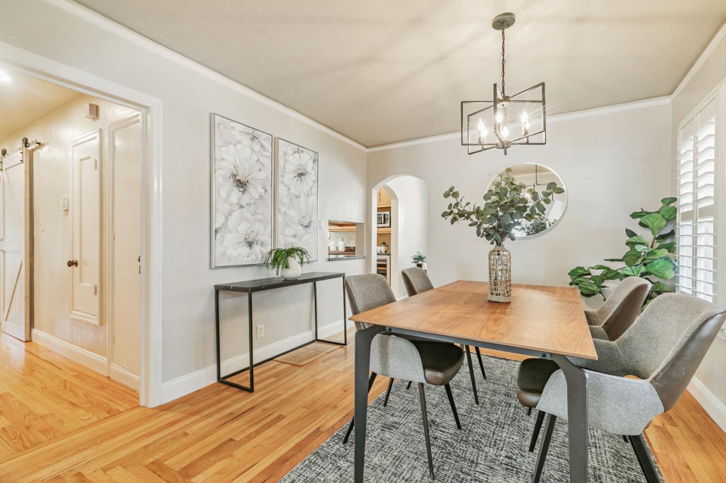 Detail Gallery Image 18 of 38 For 1148 Willow Glen Way, San Jose,  CA 95125 - 2 Beds | 2 Baths