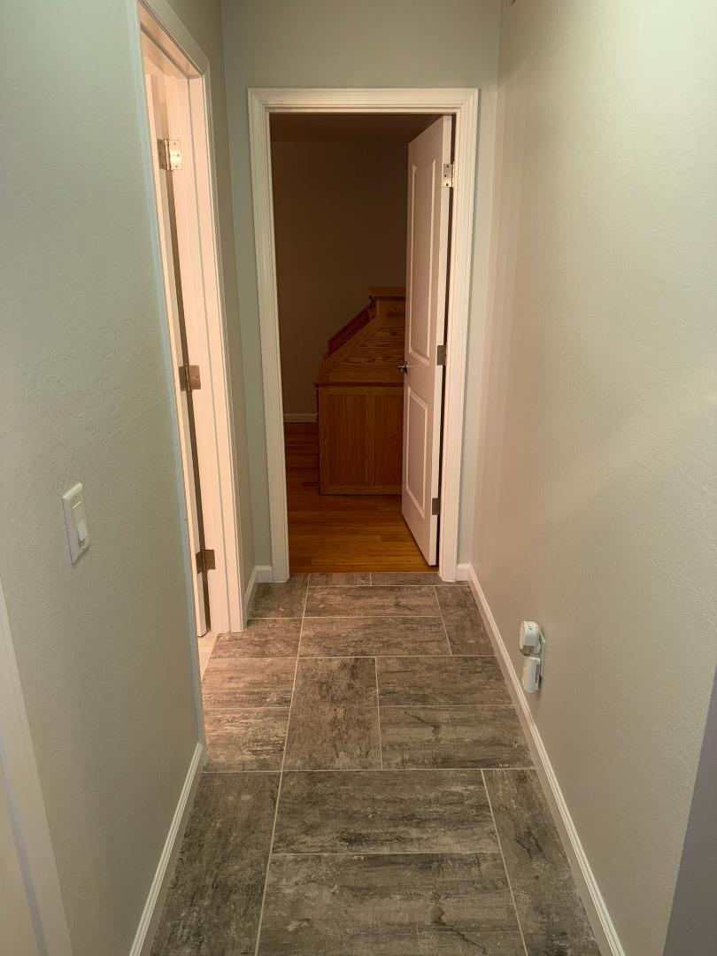 Detail Gallery Image 20 of 46 For 20251 Franciscan Way, Salinas,  CA 93908 - 3 Beds | 3 Baths