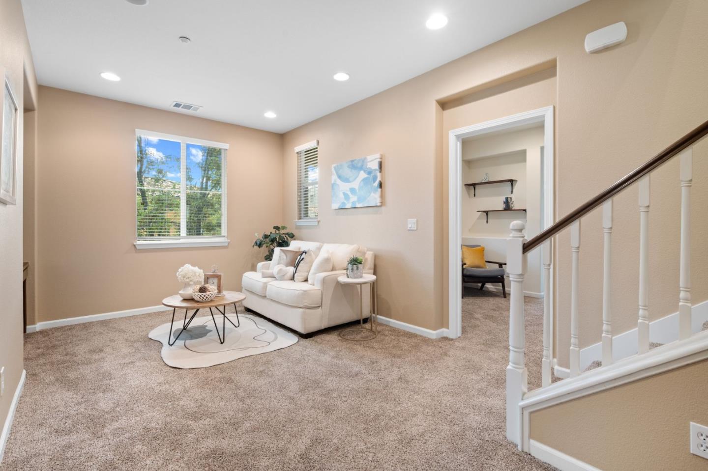 Detail Gallery Image 12 of 43 For 5300 Fioli Loop, San Ramon,  CA 94582 - 3 Beds | 2/1 Baths
